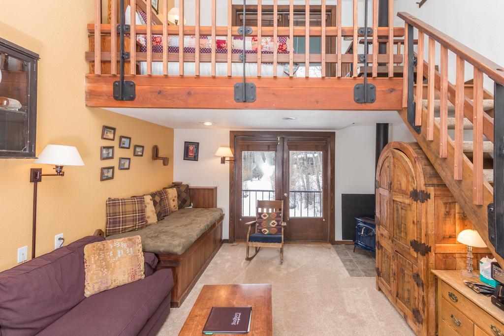 Manitou Lodge 11 By Alpine Lodging Телърайд Стая снимка
