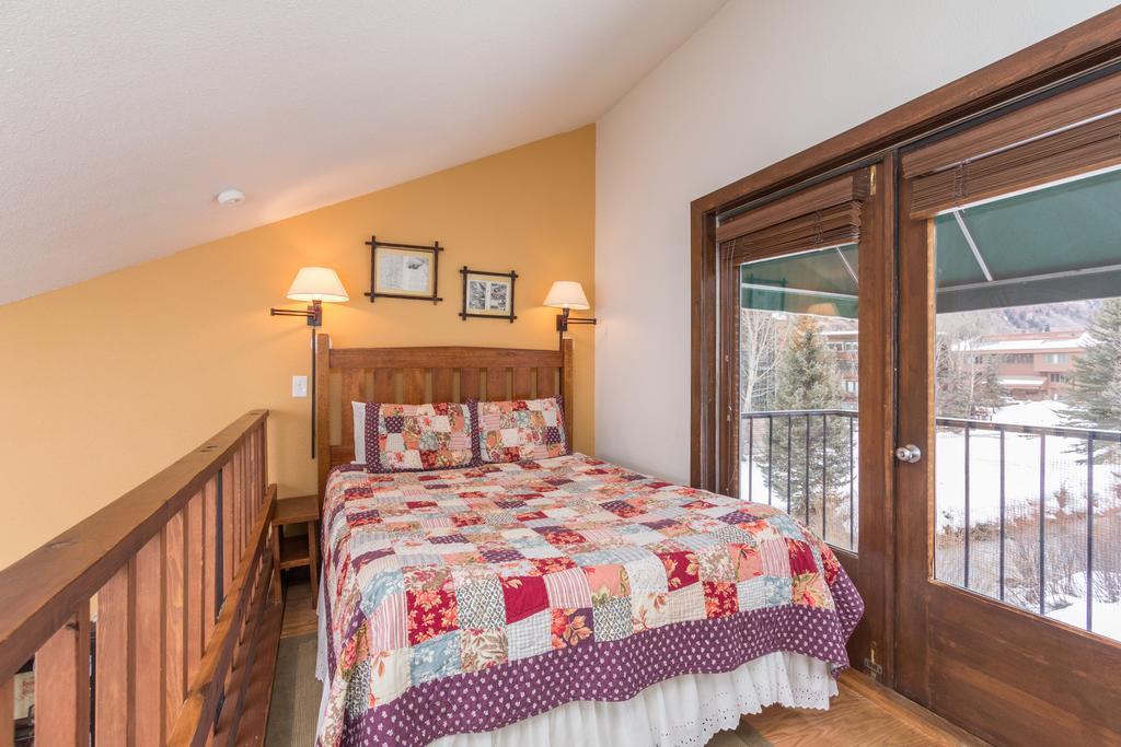 Manitou Lodge 11 By Alpine Lodging Телърайд Стая снимка